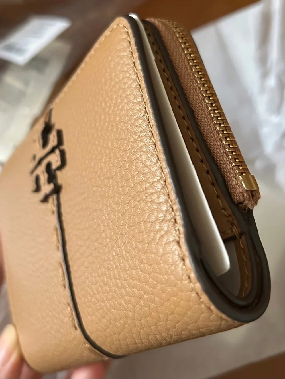 Tory Burch Tiramisu McGraw Pebbled Leather Bi-Fold Wallet (NWT)